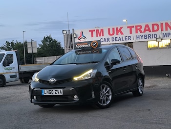 Used Toyota Prius+ 2018 for sale - 79468525: Photo