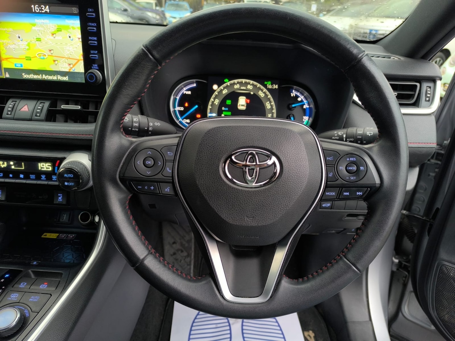 Used Toyota RAV4 2022 for sale - 76588581: Photo 15