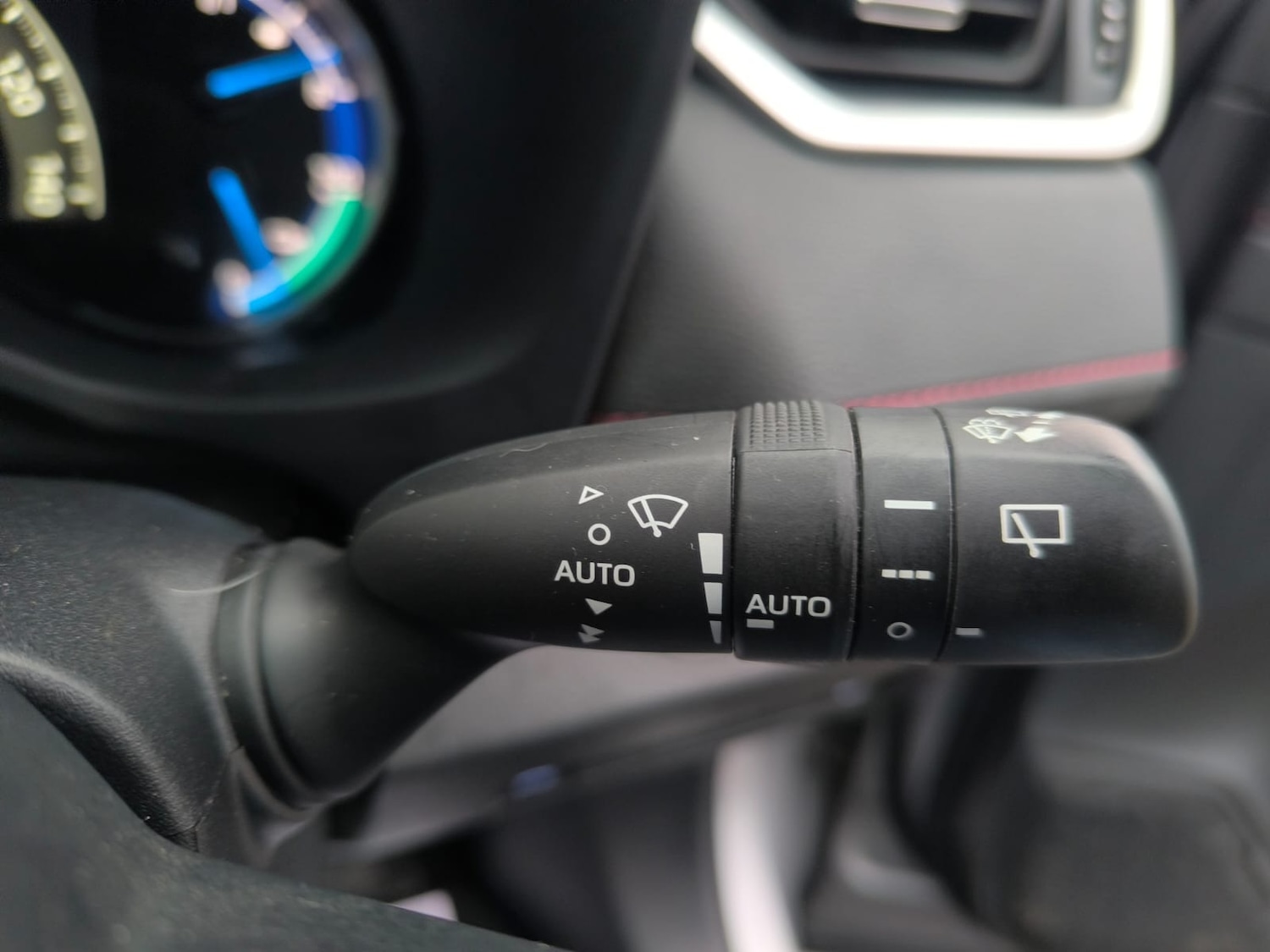 Used Toyota RAV4 2022 for sale - 76588581: Photo 21