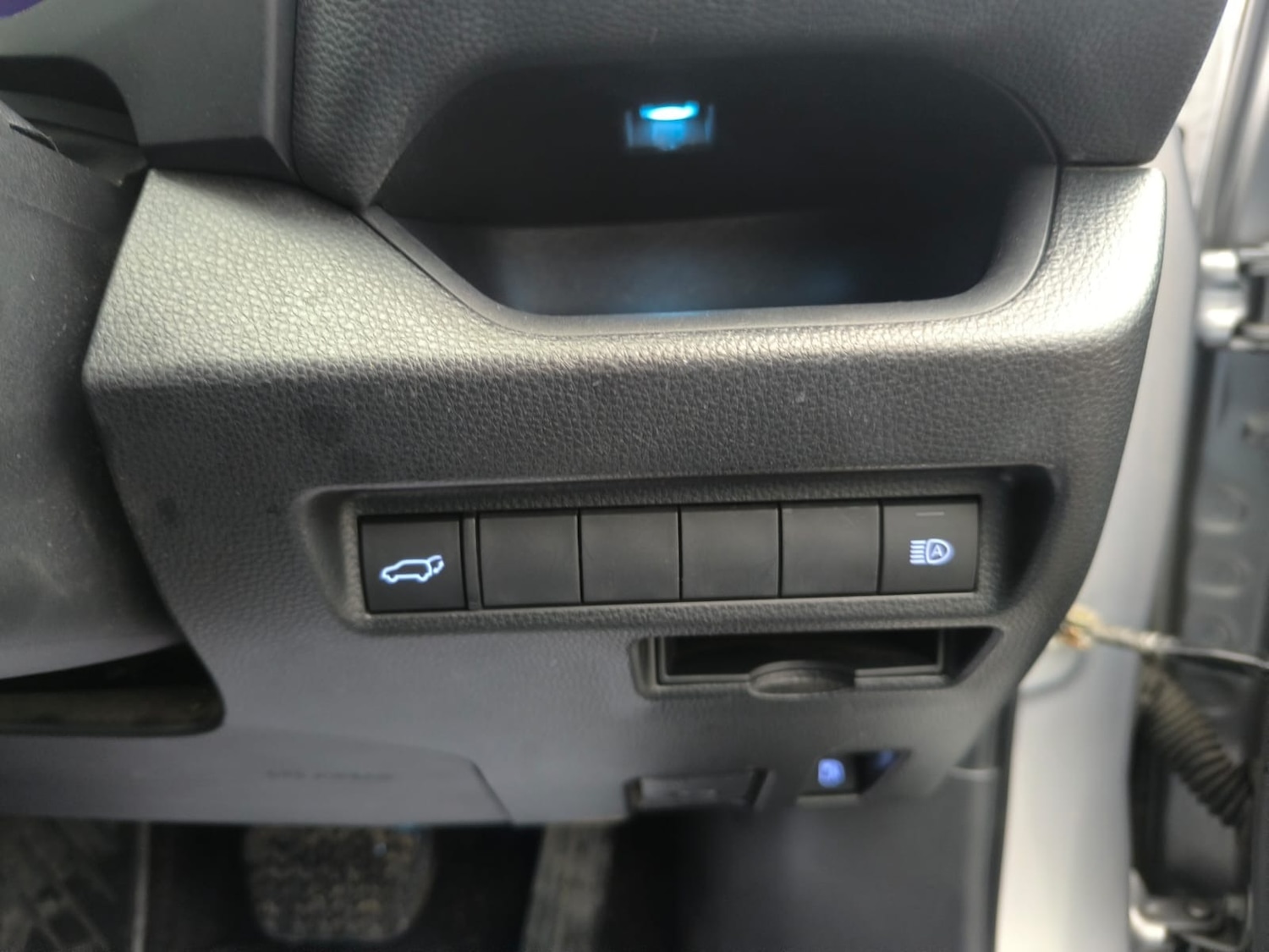 Used Toyota RAV4 2022 for sale - 76588581: Photo 25