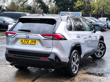 Used Toyota RAV4 2022 for sale - 76588581: Photo