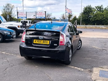 Used Toyota Prius 2015 for sale - 79798967: Photo