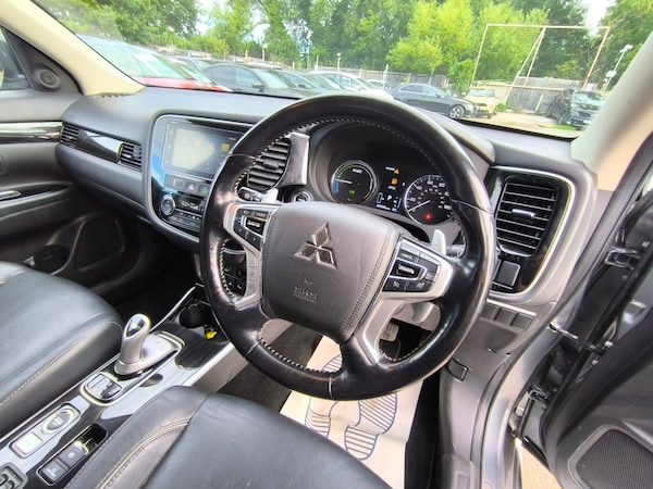 Used Mitsubishi Outlander 2018 for sale - 75556617: Photo 10