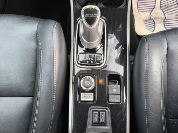 Used Mitsubishi Outlander 2018 for sale - 75556617: Photo 20