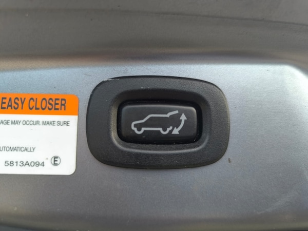 Used Mitsubishi Outlander 2018 for sale - 75556617: Photo 32