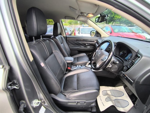 Used Mitsubishi Outlander 2018 for sale - 75556617: Photo 9