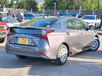 Used Toyota Prius 2020 for sale - 78380114: Photo