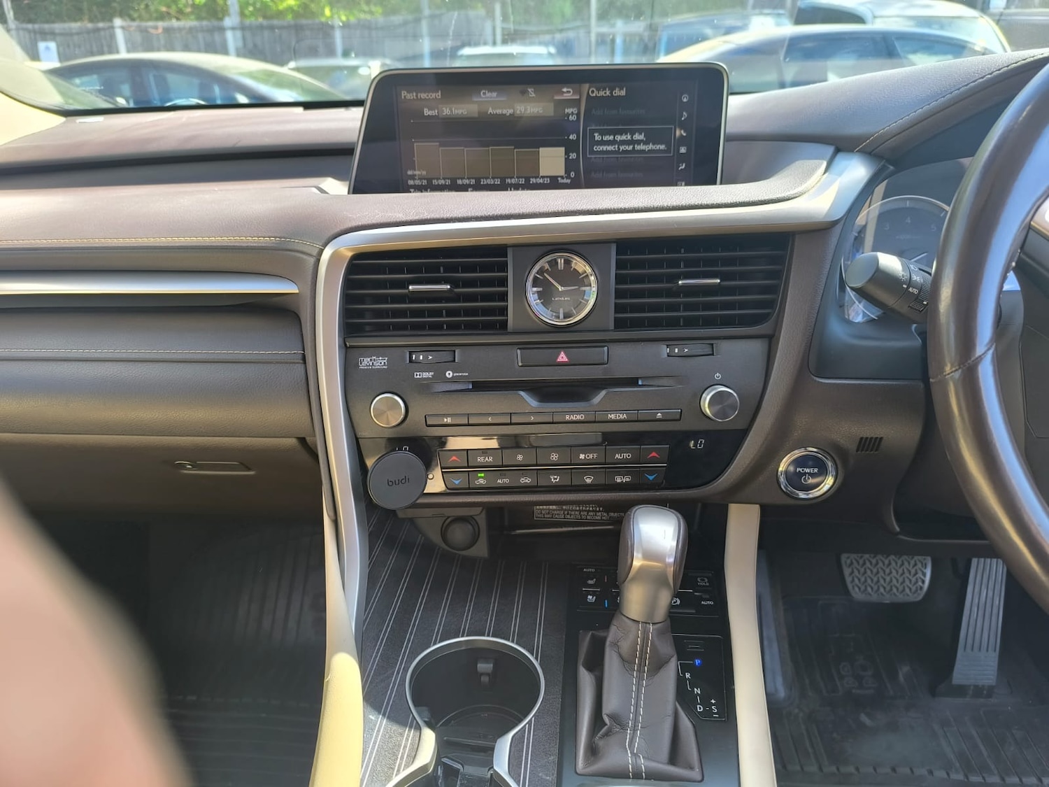 Vehicle 21