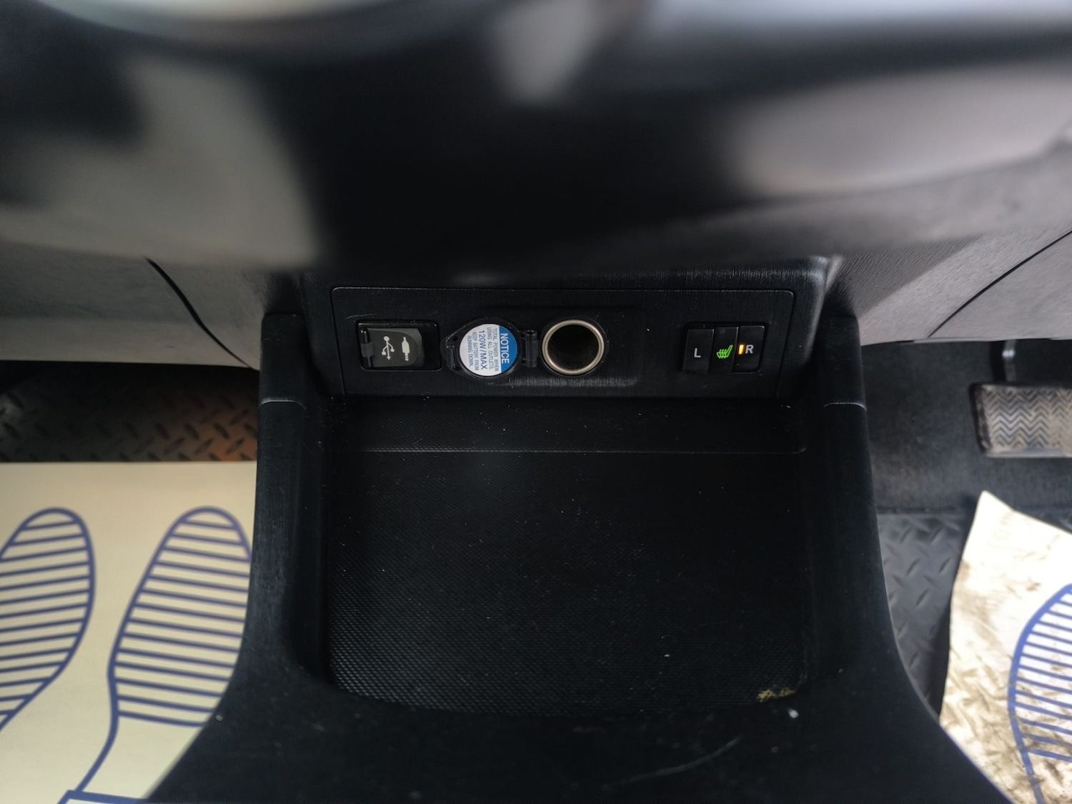 Used Toyota Prius+ 2019 for sale - 77417507: Photo 28