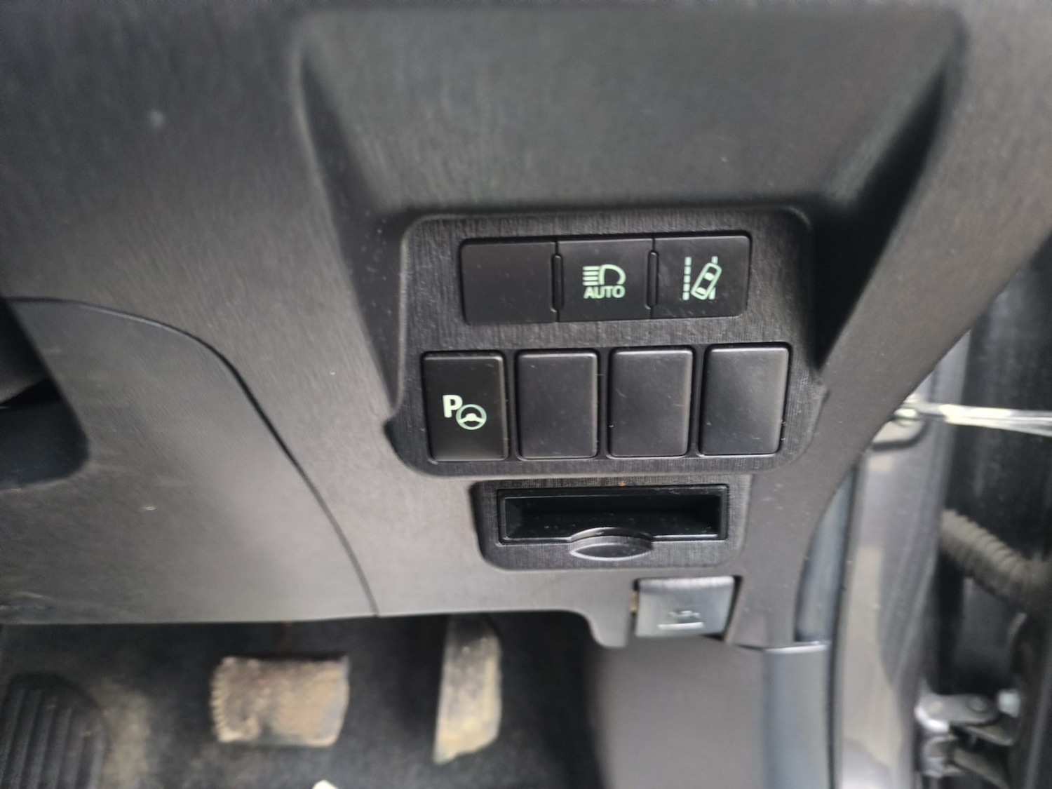 Used Toyota Prius+ 2019 for sale - 77417507: Photo 29