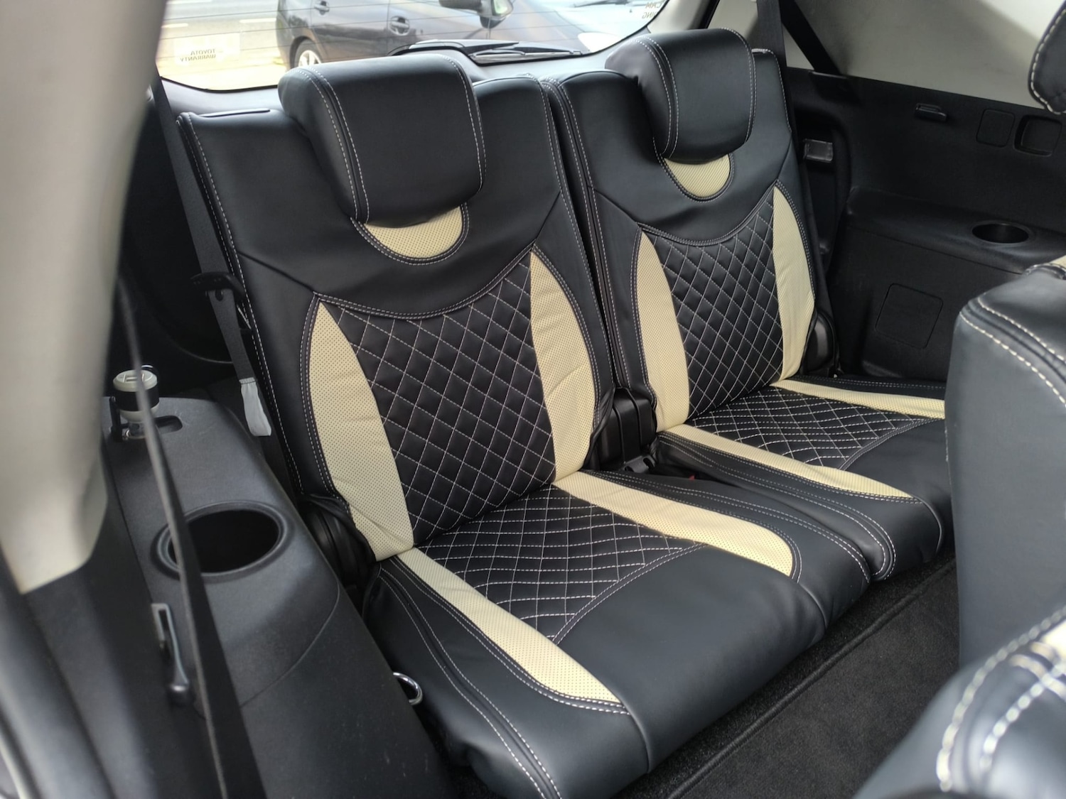 Used Toyota Prius+ 2019 for sale - 77350740: Photo 12