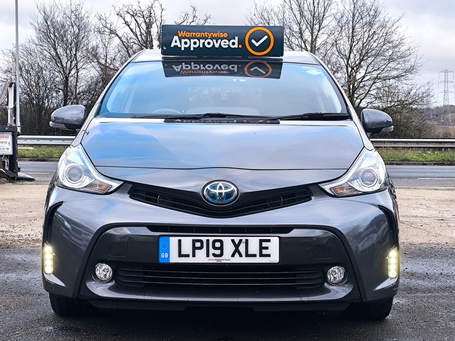 Used Toyota Prius+ 2019 for sale - 77350740: Photo 6