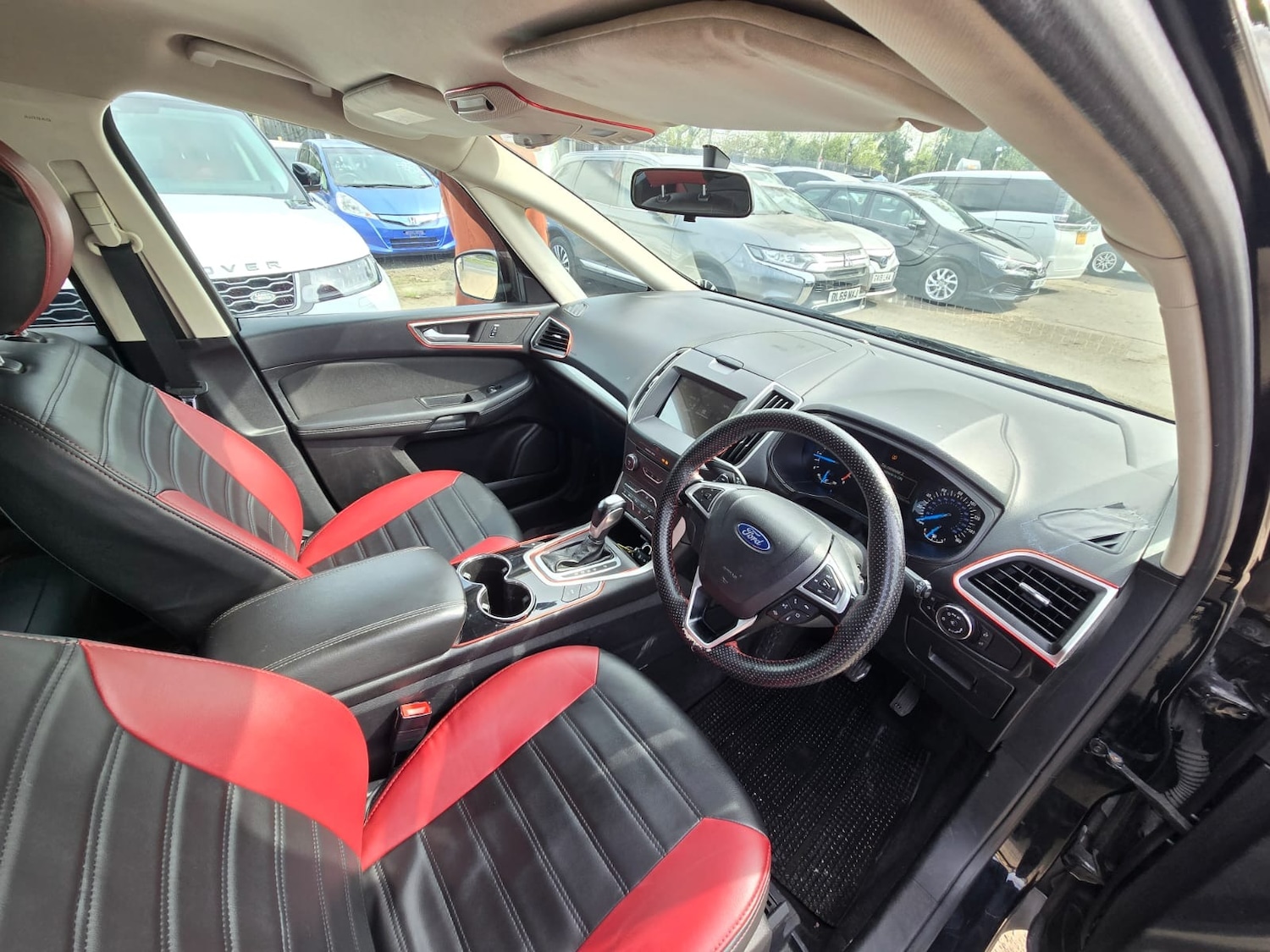 Used Ford Galaxy 2016 for sale - 76748935: Photo 11