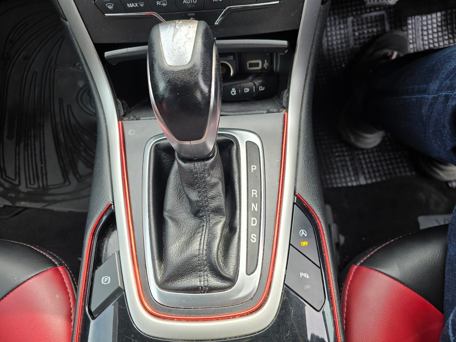 Used Ford Galaxy 2016 for sale - 76748935: Photo 17