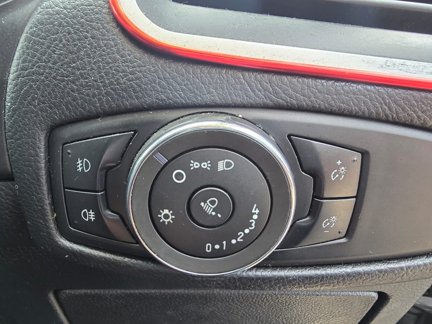 Used Ford Galaxy 2016 for sale - 76748935: Photo 23