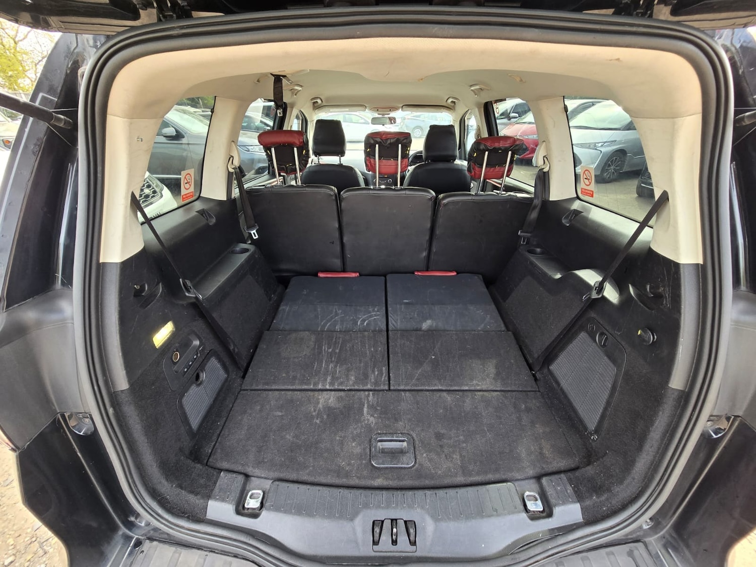 Used Ford Galaxy 2016 for sale - 76748935: Photo 28