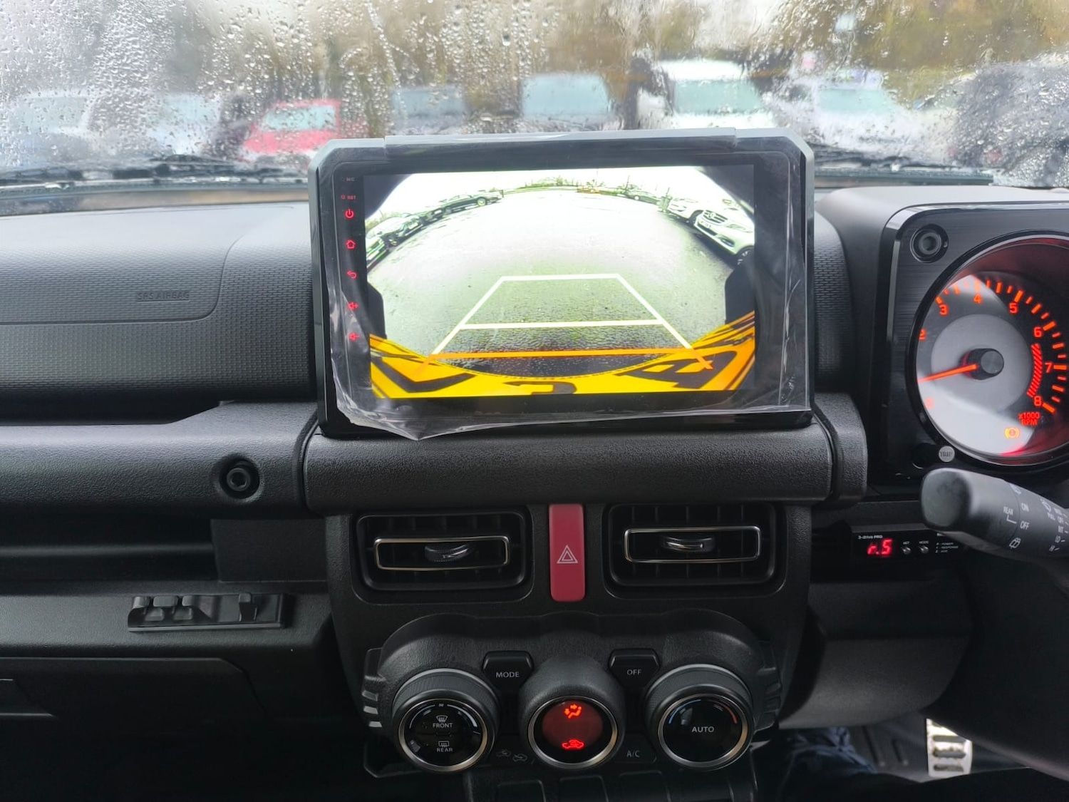 Used Suzuki Jimny 2023 for sale - 77297999: Photo 23