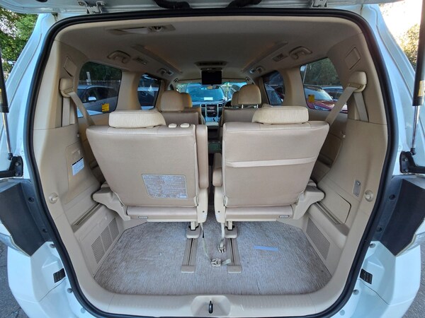 Used Toyota Vellfire 2012 for sale - 72437497: Photo 25
