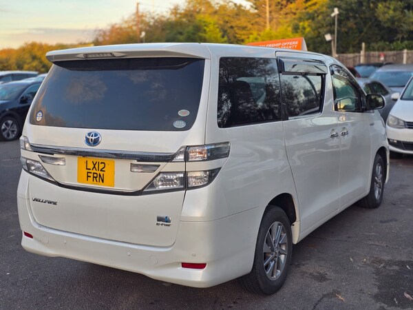 Used Toyota Vellfire 2012 for sale - 72437497: Photo 3