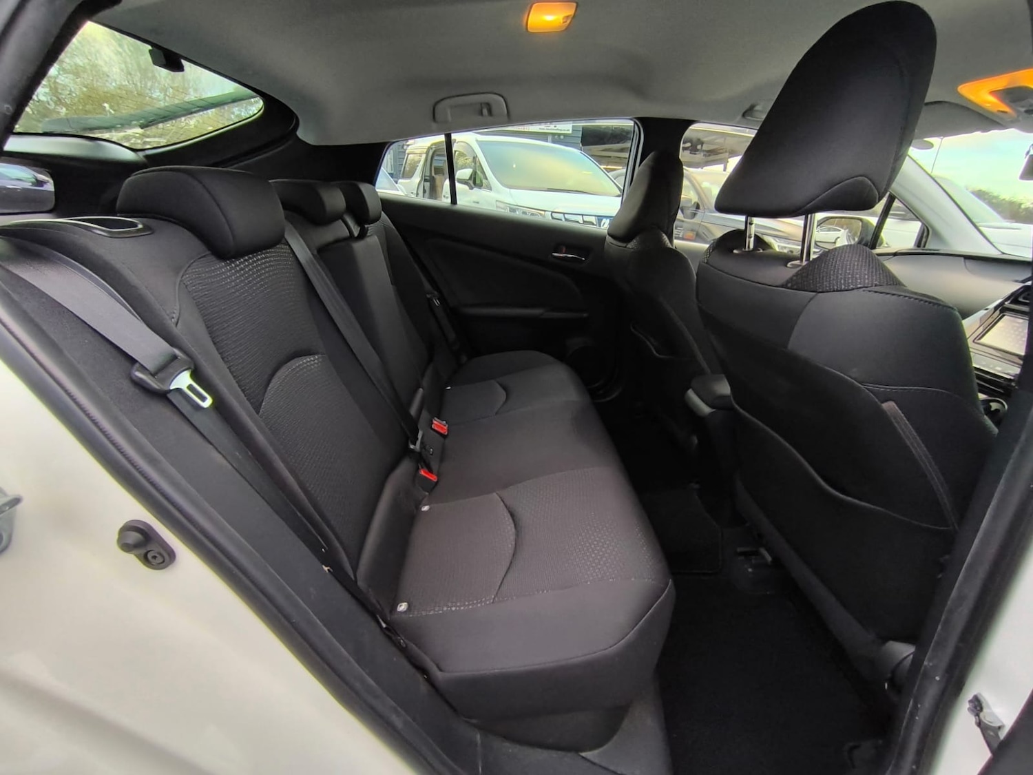 Used Toyota Prius 2020 for sale - 76719636: Photo 11