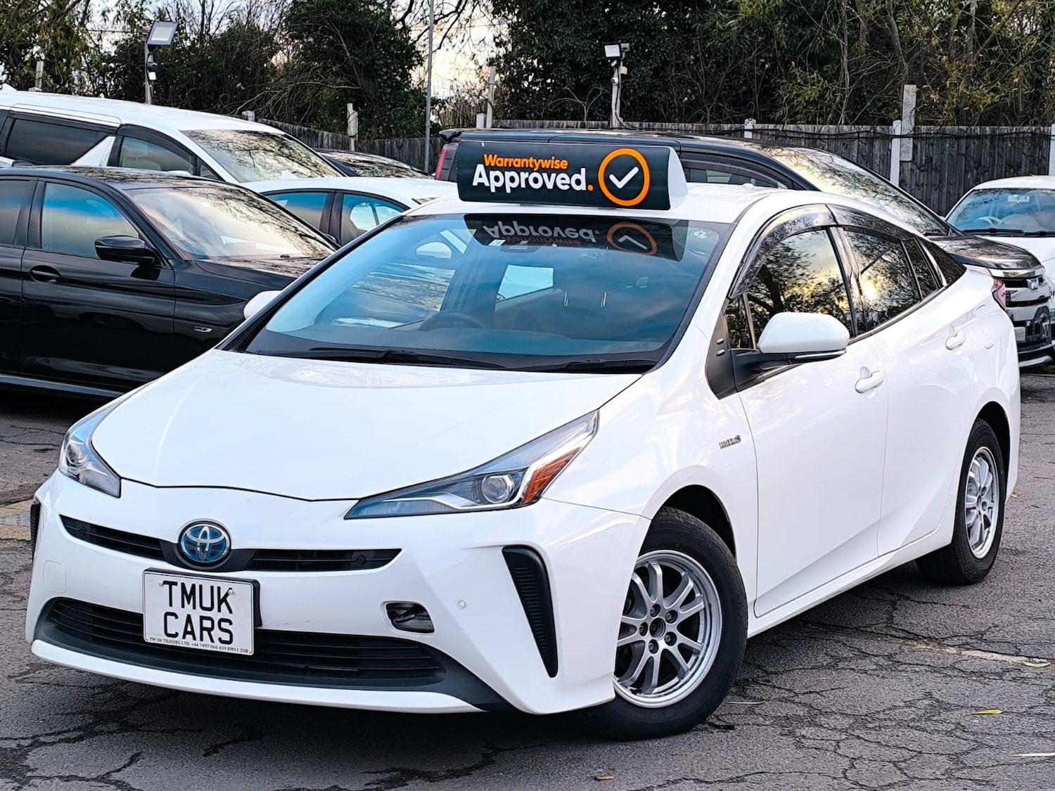 Used Toyota Prius 2020 for sale - 76719636: Photo 2