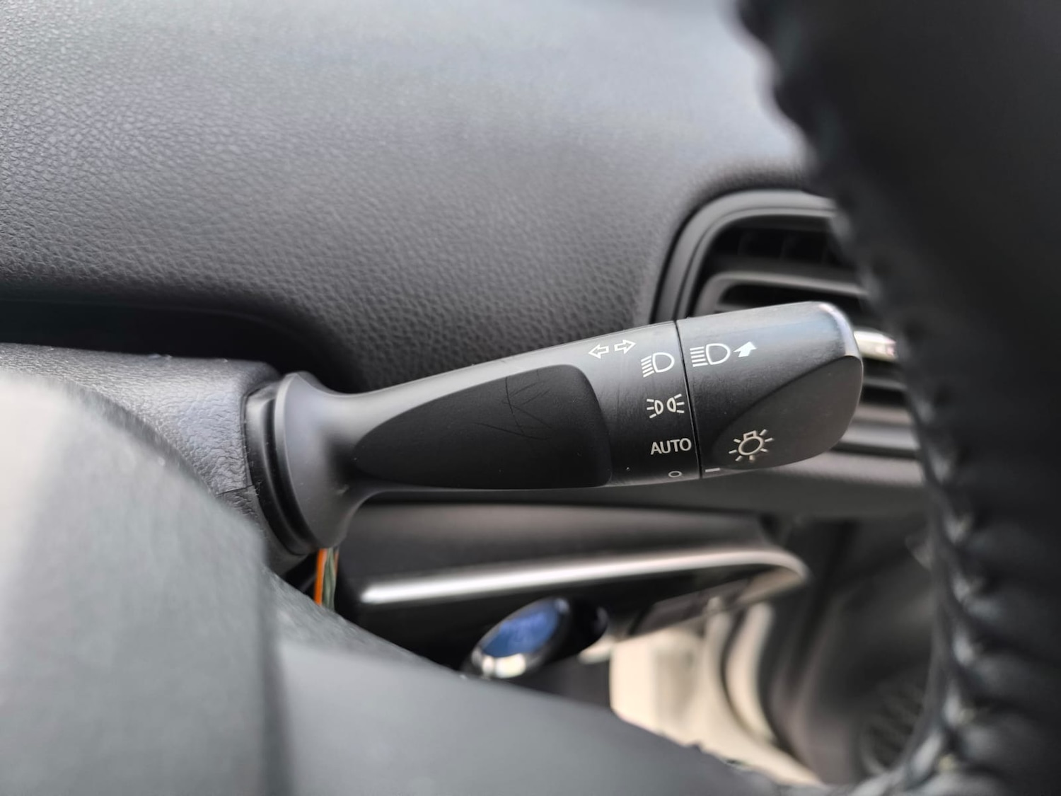 Used Toyota Prius 2020 for sale - 76719636: Photo 24