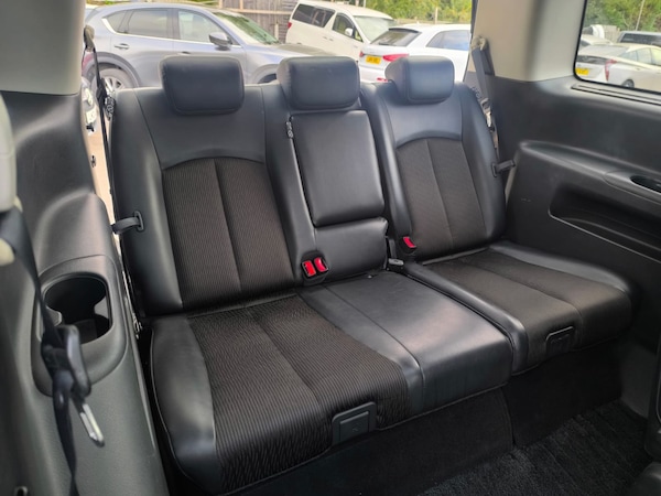 Used Nissan Elgrand 2014 for sale - 76076311: Photo 12