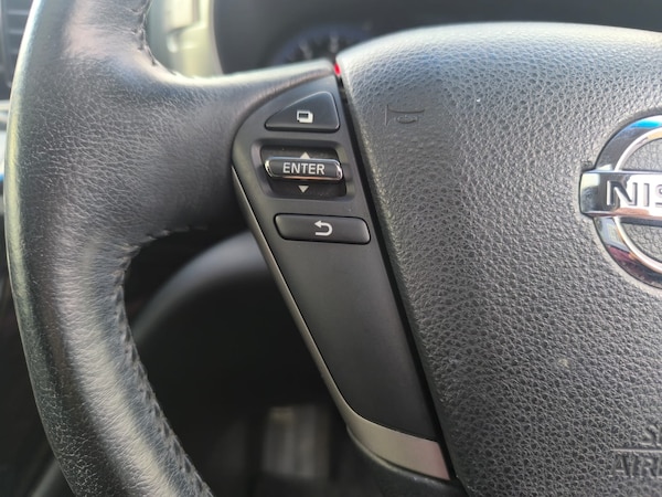 Used Nissan Elgrand 2014 for sale - 76076311: Photo 15