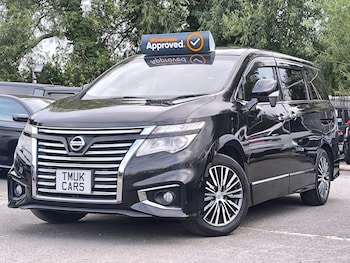 Used Nissan Elgrand 2014 for sale - 76076311: Photo 2