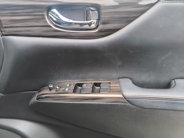 Used Nissan Elgrand 2014 for sale - 76076311: Photo 32