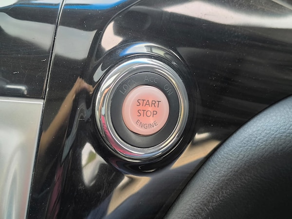 Used Nissan Elgrand 2014 for sale - 76076311: Photo 33