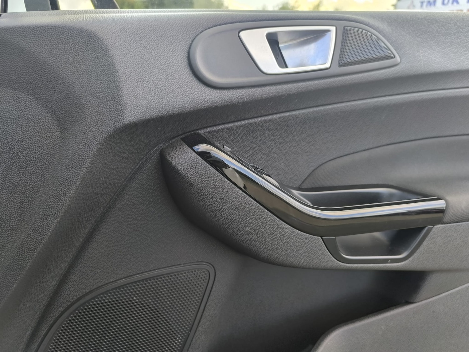 Used Ford Fiesta 2016 for sale - 76016915: Photo 24