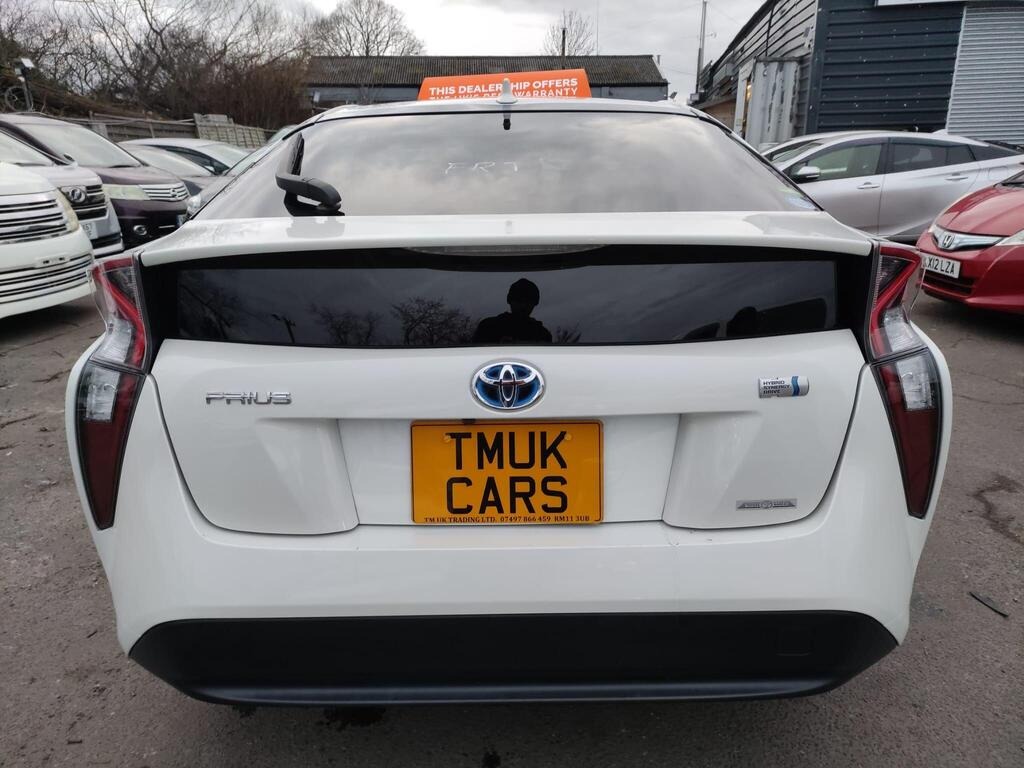 Used Toyota Prius 2017 for sale - 78078940: Photo 8