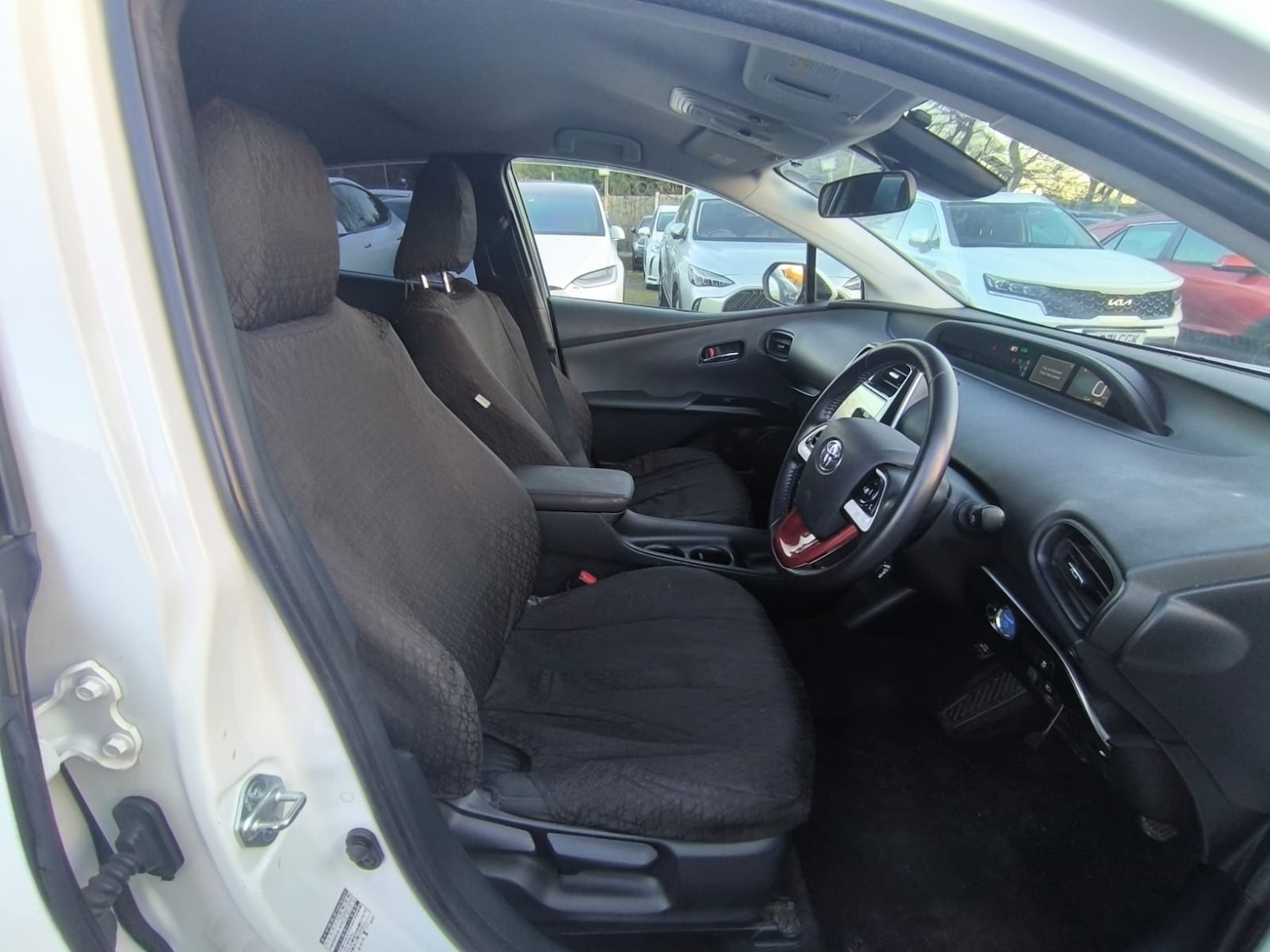 Used Toyota Prius 2016 for sale - 77135989: Photo 10