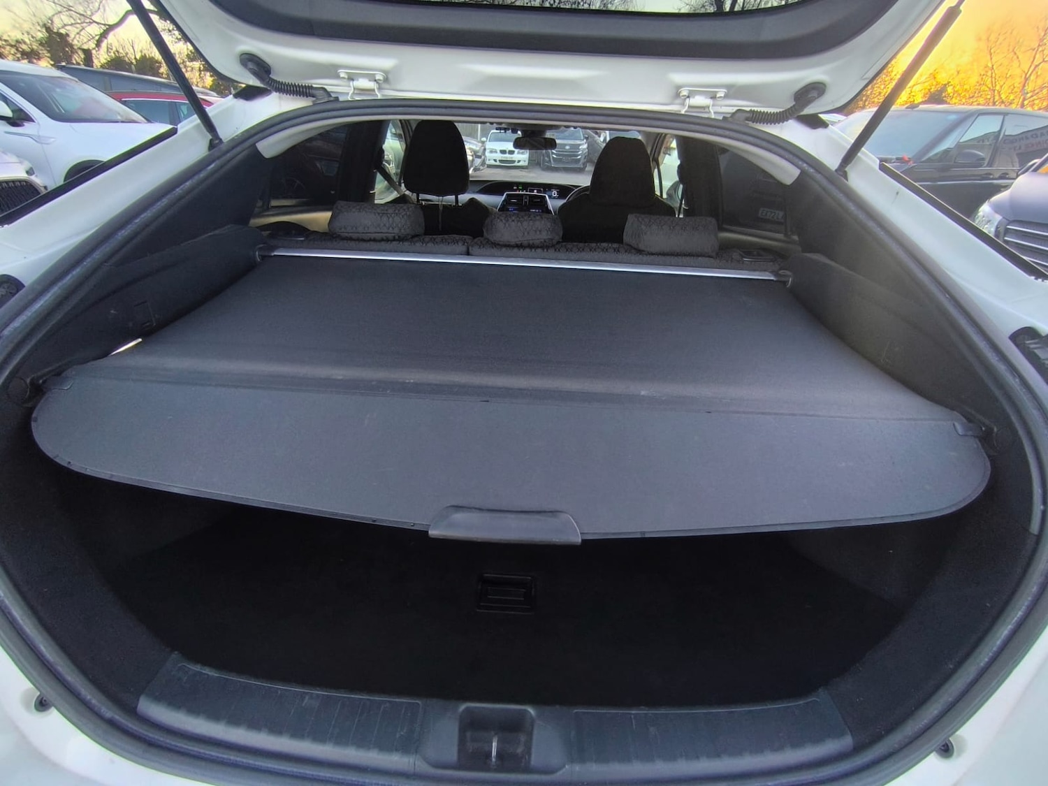 Used Toyota Prius 2016 for sale - 77135989: Photo 30