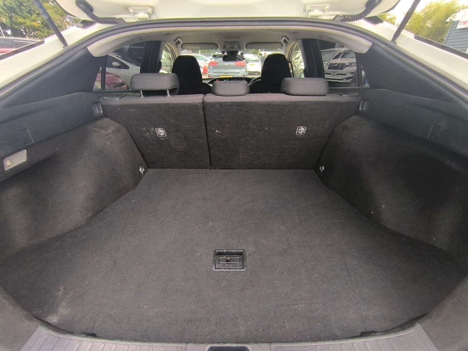 Vehicle 28