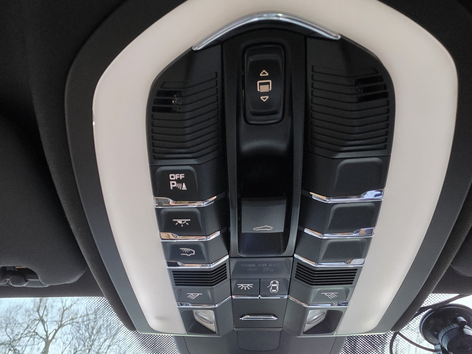 Used Porsche Cayenne 2012 for sale - 78027119: Photo 21