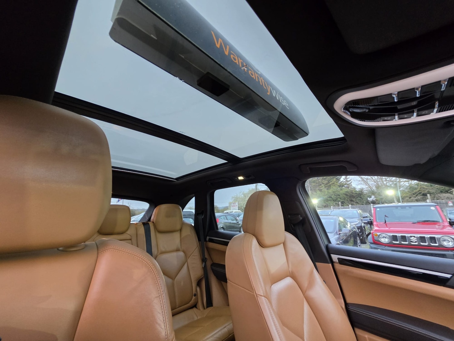 Used Porsche Cayenne 2012 for sale - 78027119: Photo 22