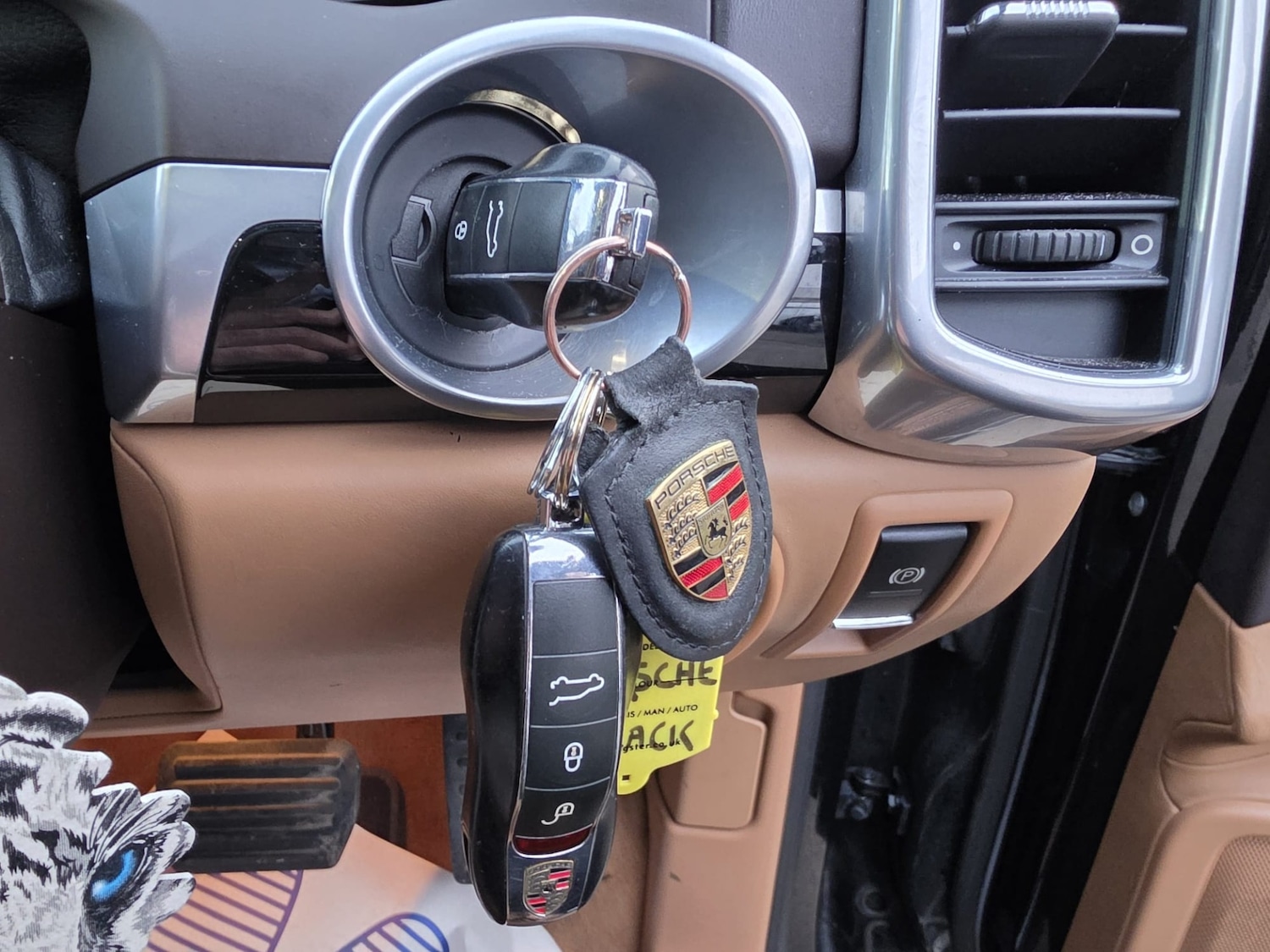 Used Porsche Cayenne 2012 for sale - 78027119: Photo 26