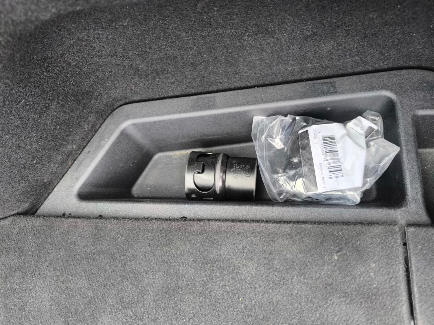 Used Toyota Prius 2019 for sale - 77676461: Photo 30