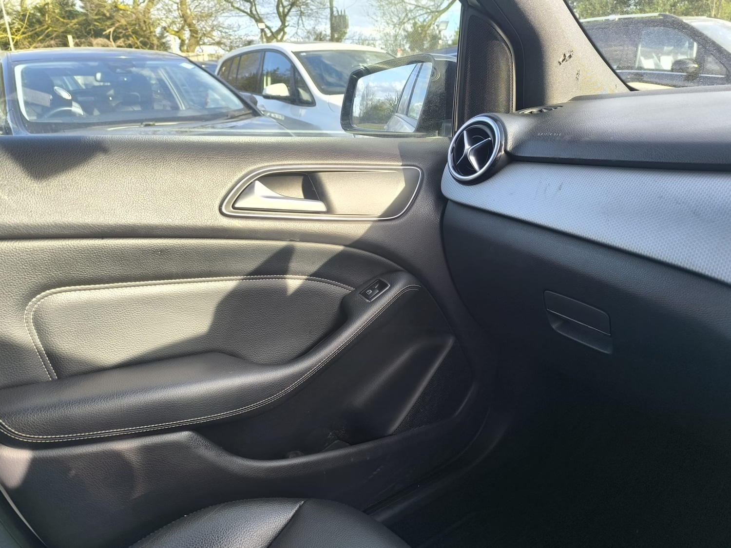 Used Mercedes-Benz B Class 2014 for sale - 78198169: Photo 33