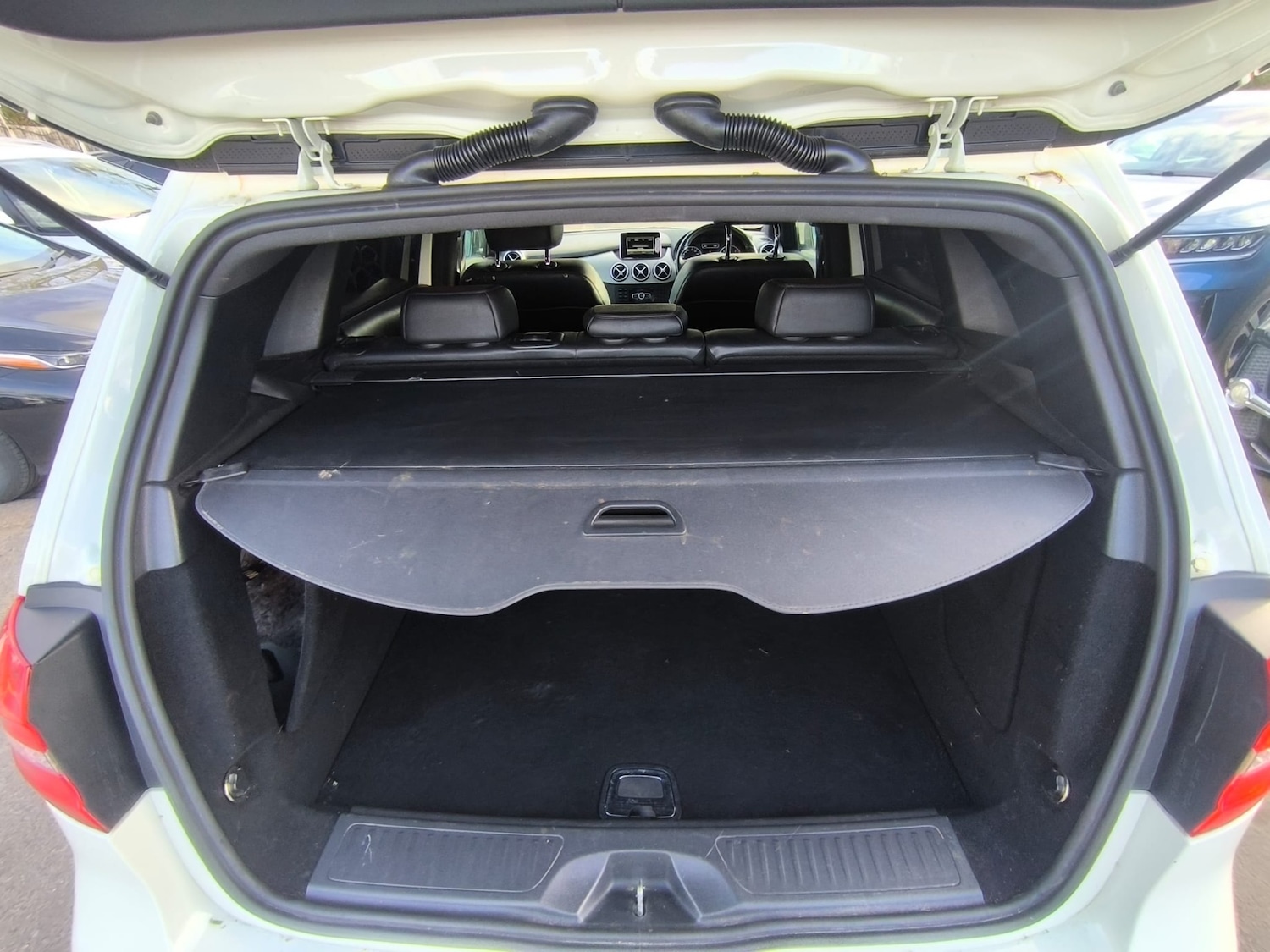 Used Mercedes-Benz B Class 2014 for sale - 78198169: Photo 36