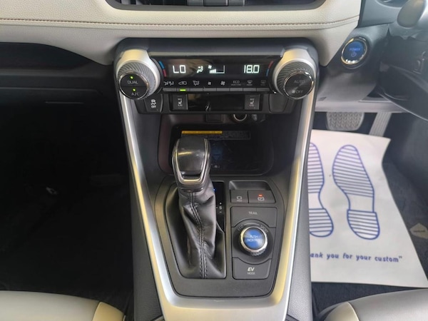 Used Toyota RAV4 2019 for sale - 75239520: Photo 20