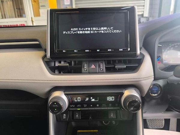 Used Toyota RAV4 2019 for sale - 75239520: Photo 22