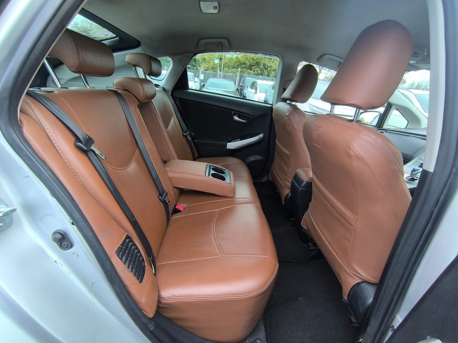 Used Toyota Prius 2014 for sale - 76638061: Photo 15