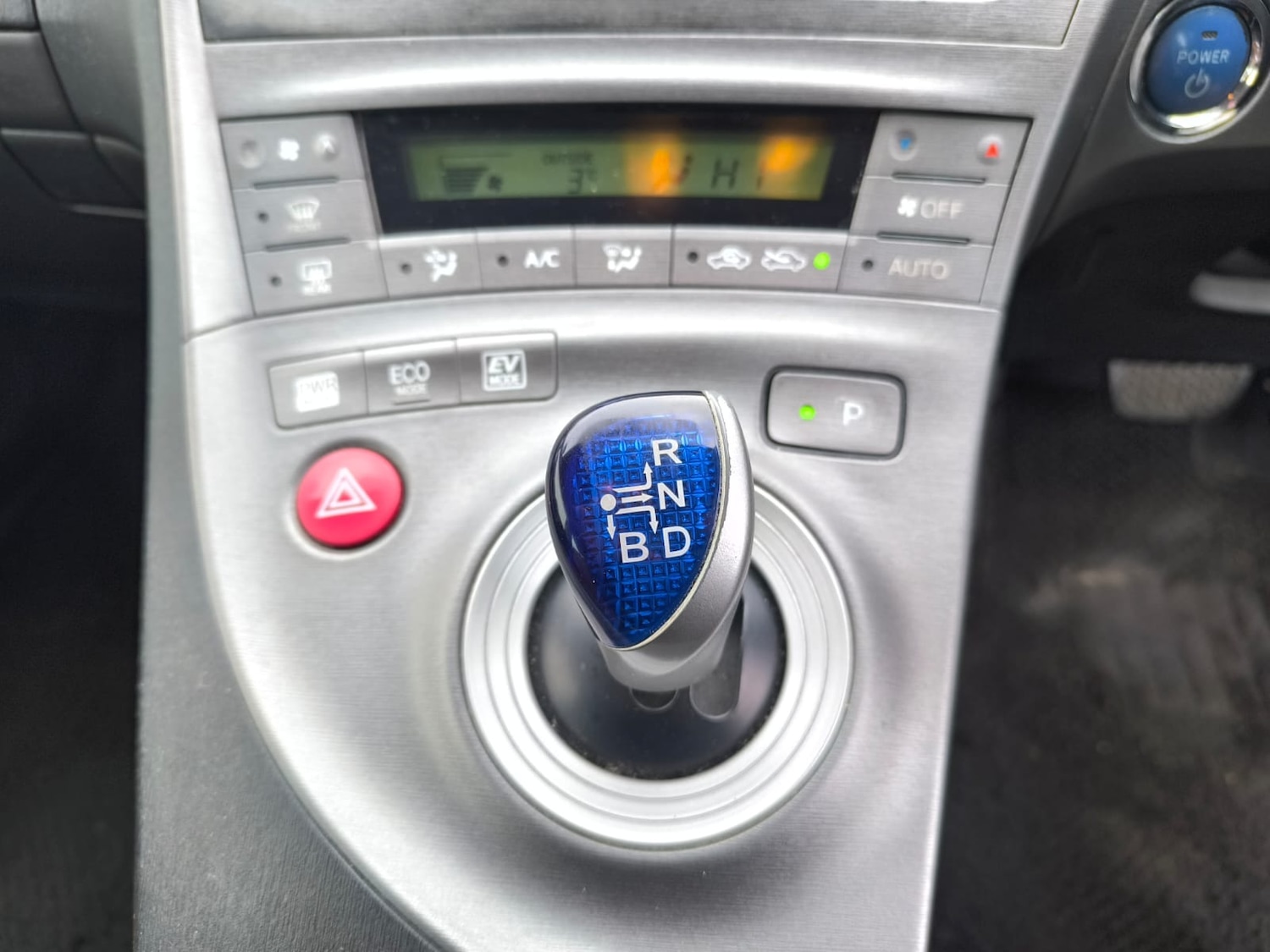 Used Toyota Prius 2014 for sale - 76638061: Photo 22