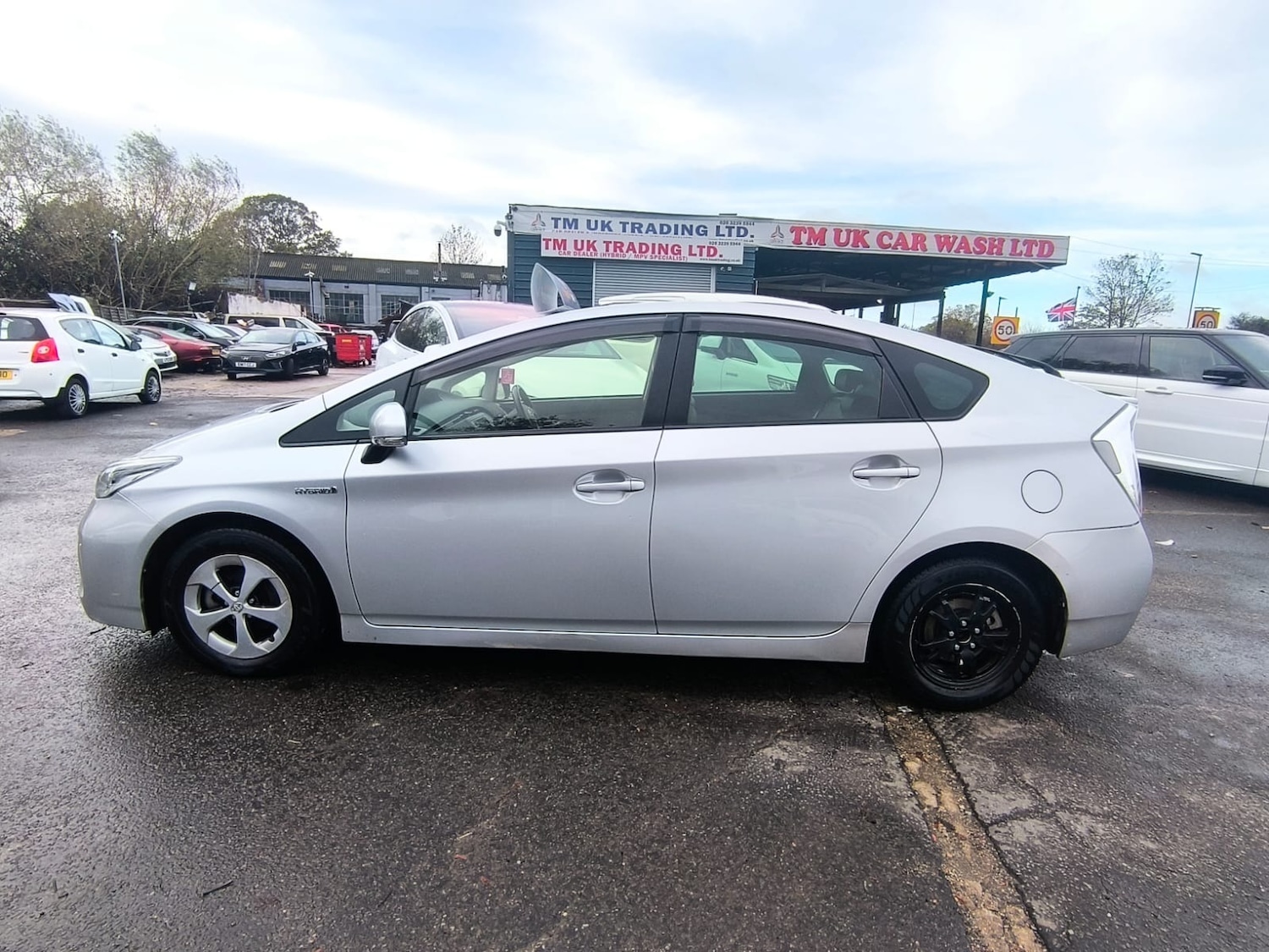 Used Toyota Prius 2014 for sale - 76638061: Photo 7