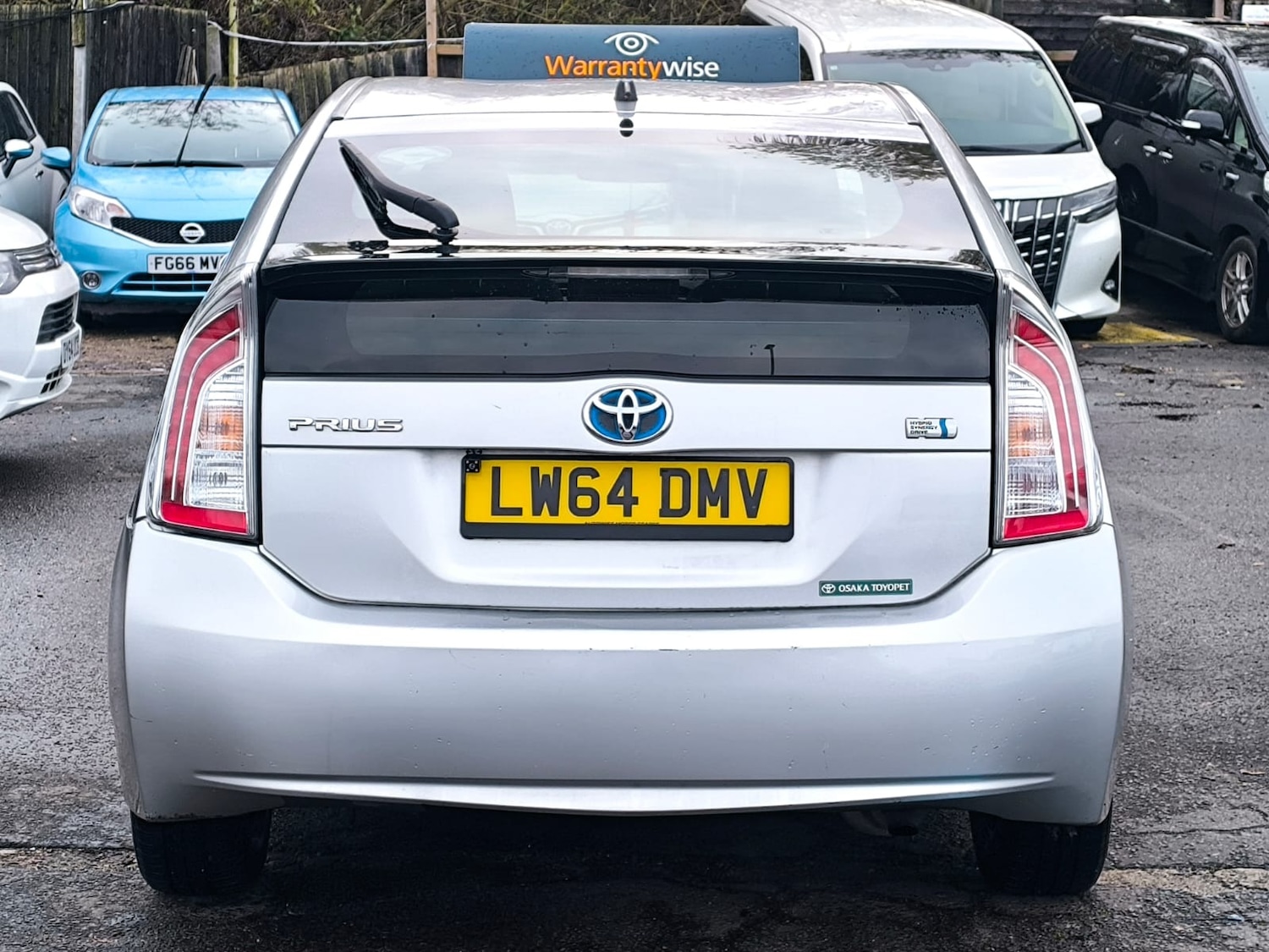 Used Toyota Prius 2014 for sale - 76638061: Photo 9