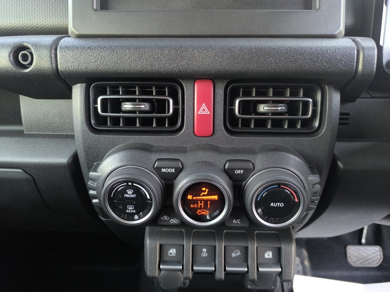 Used Suzuki Jimny 2025 for sale - 77148702: Photo 29