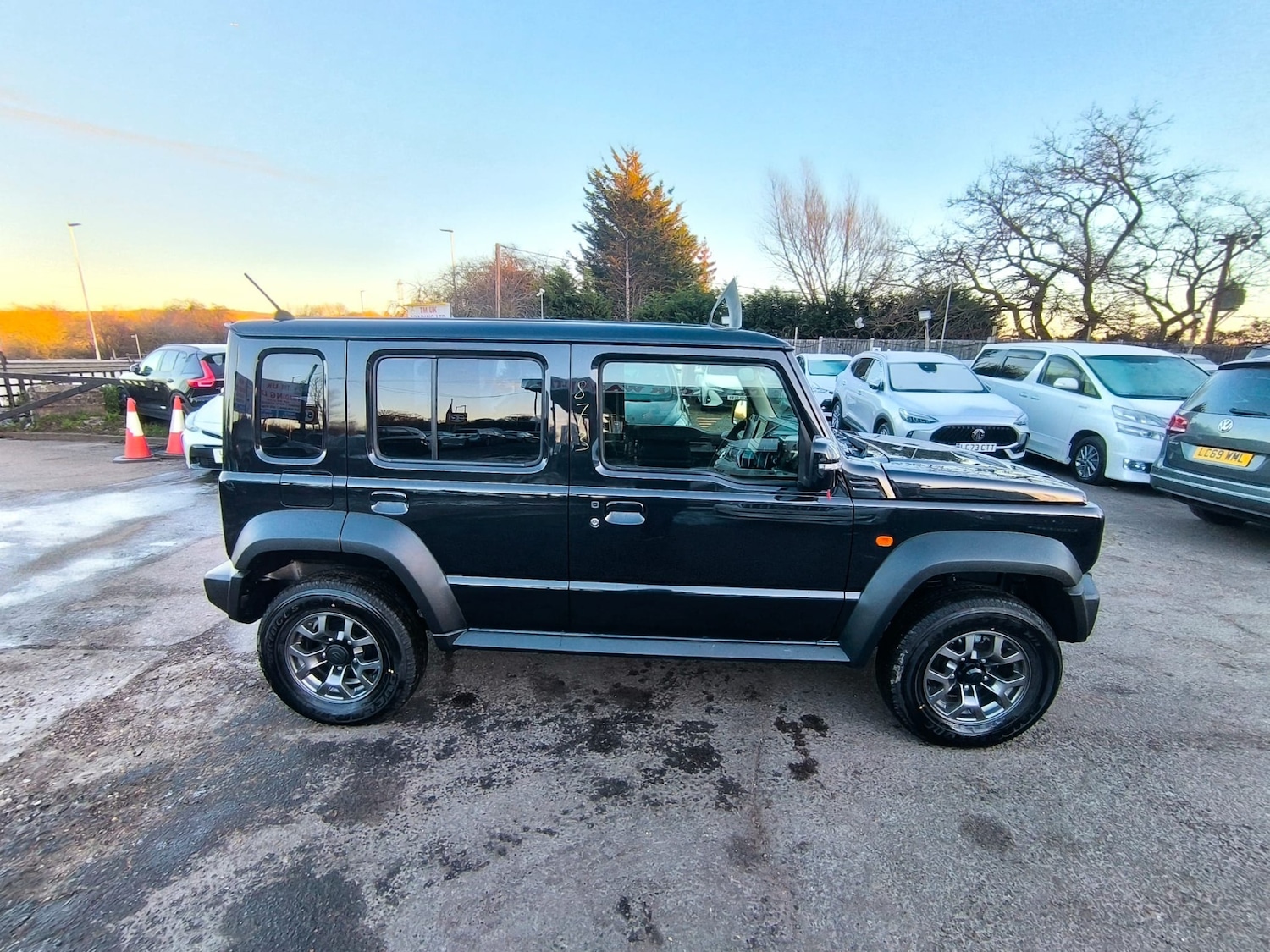 Used Suzuki Jimny 2025 for sale - 77148702: Photo 5